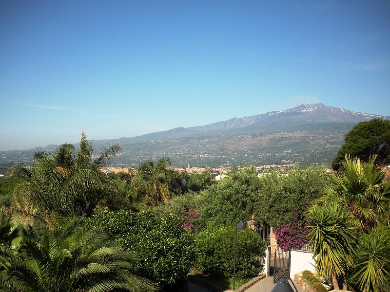 etna dalla camera_1.JPG - L'Etna ci aspetta...